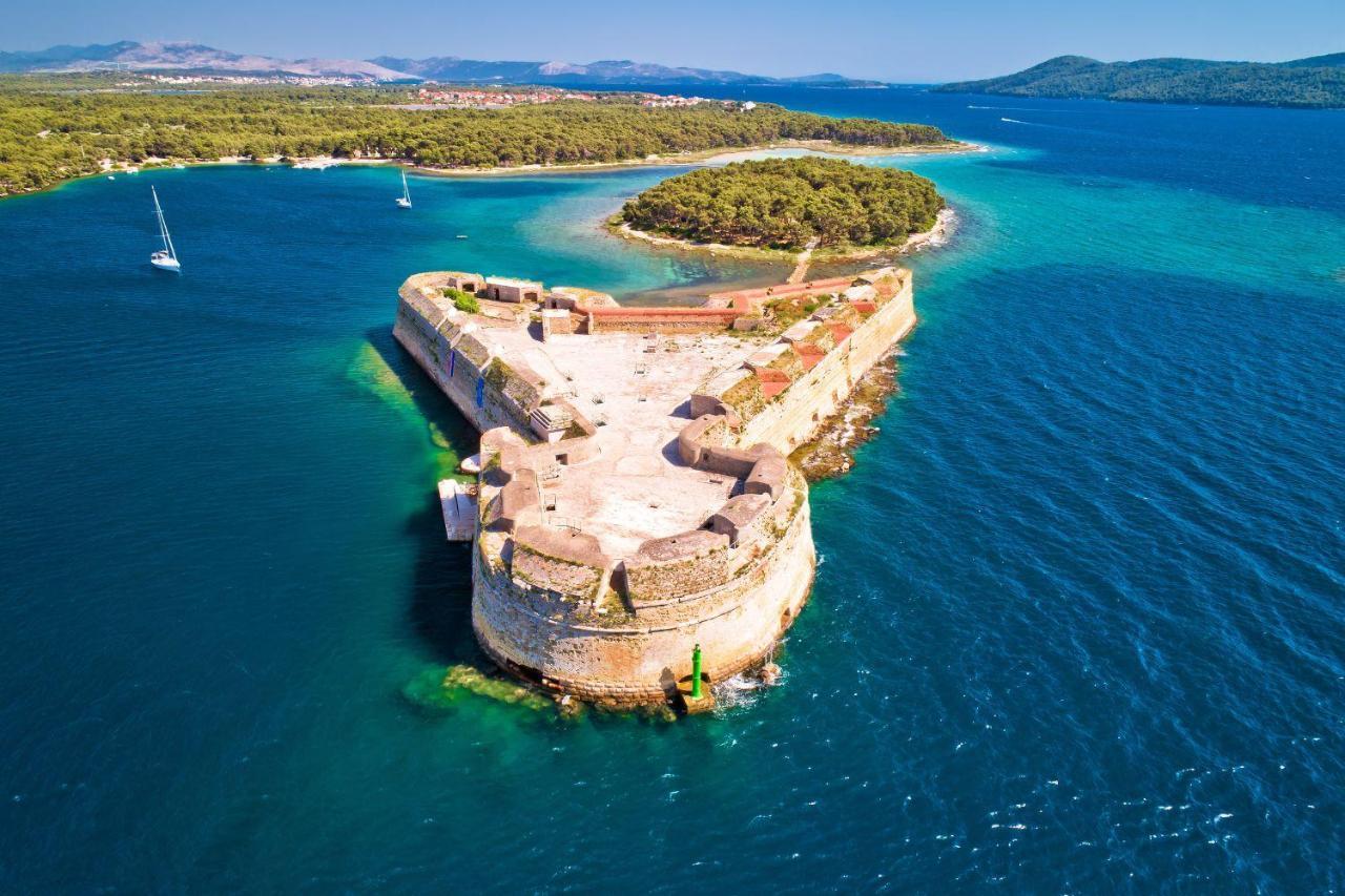 Ojra New Apartment With Seaview Šibenik Buitenkant foto