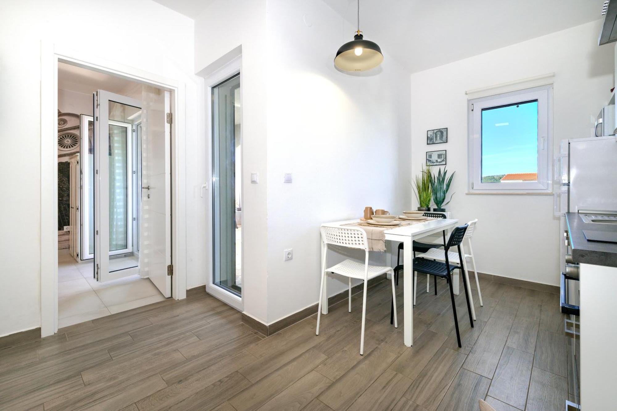 Ojra New Apartment With Seaview Šibenik Buitenkant foto