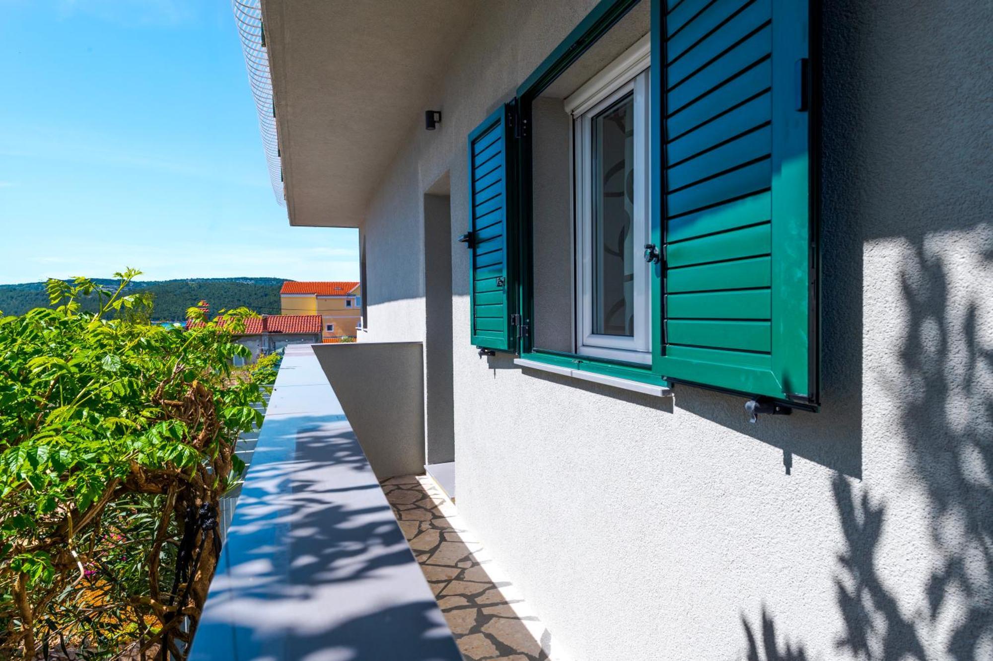 Ojra New Apartment With Seaview Šibenik Buitenkant foto